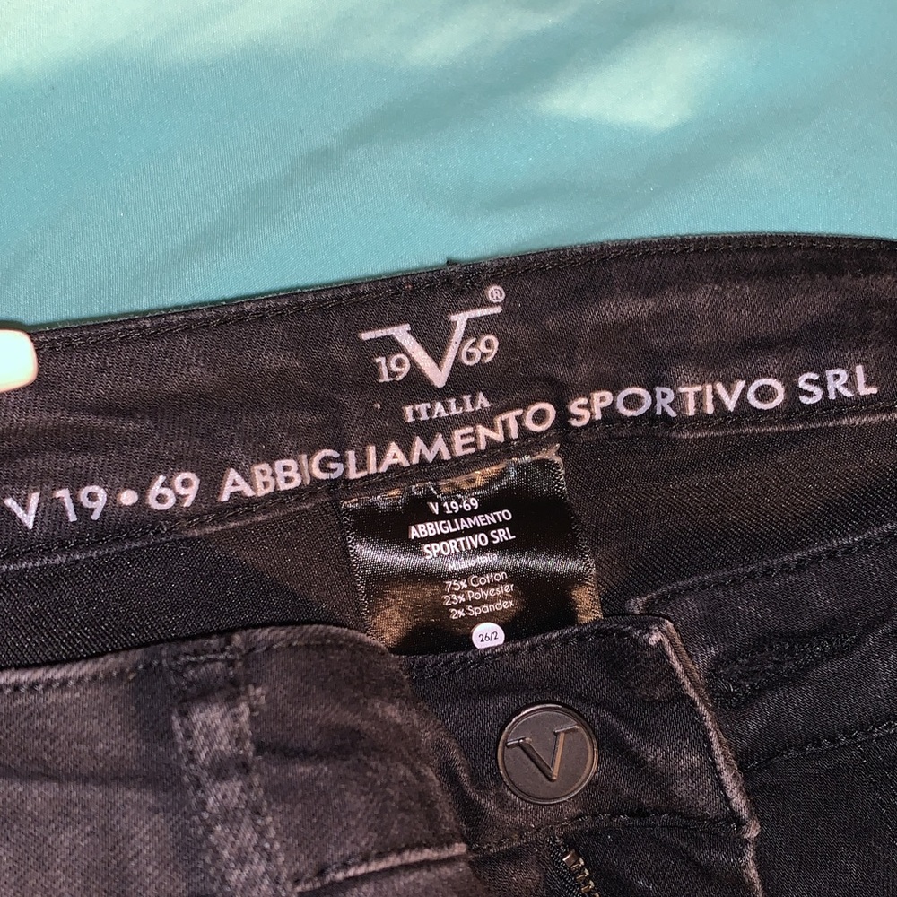 Vintage Versace V19.69 Abbigliamento Sportivo Srl